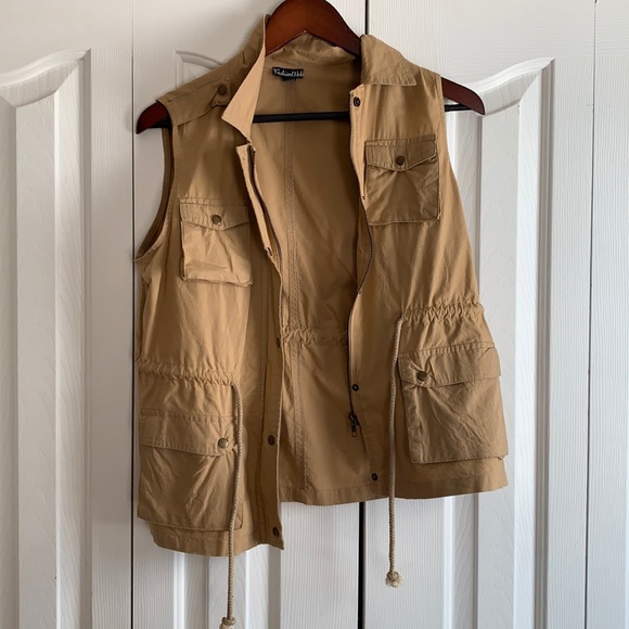 FASHION WEB Vest - Picture 2 of 8